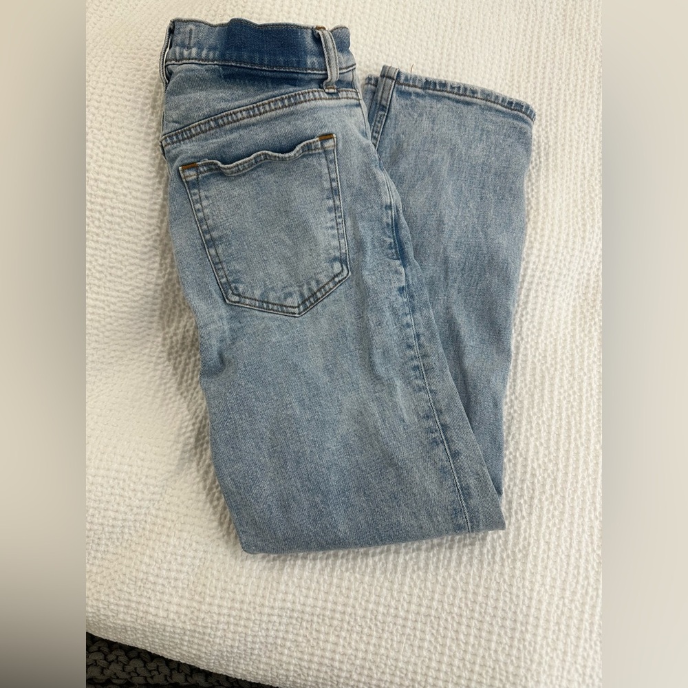 Abercrombie & Fitch Women's Cropped Jeans in Light Blue